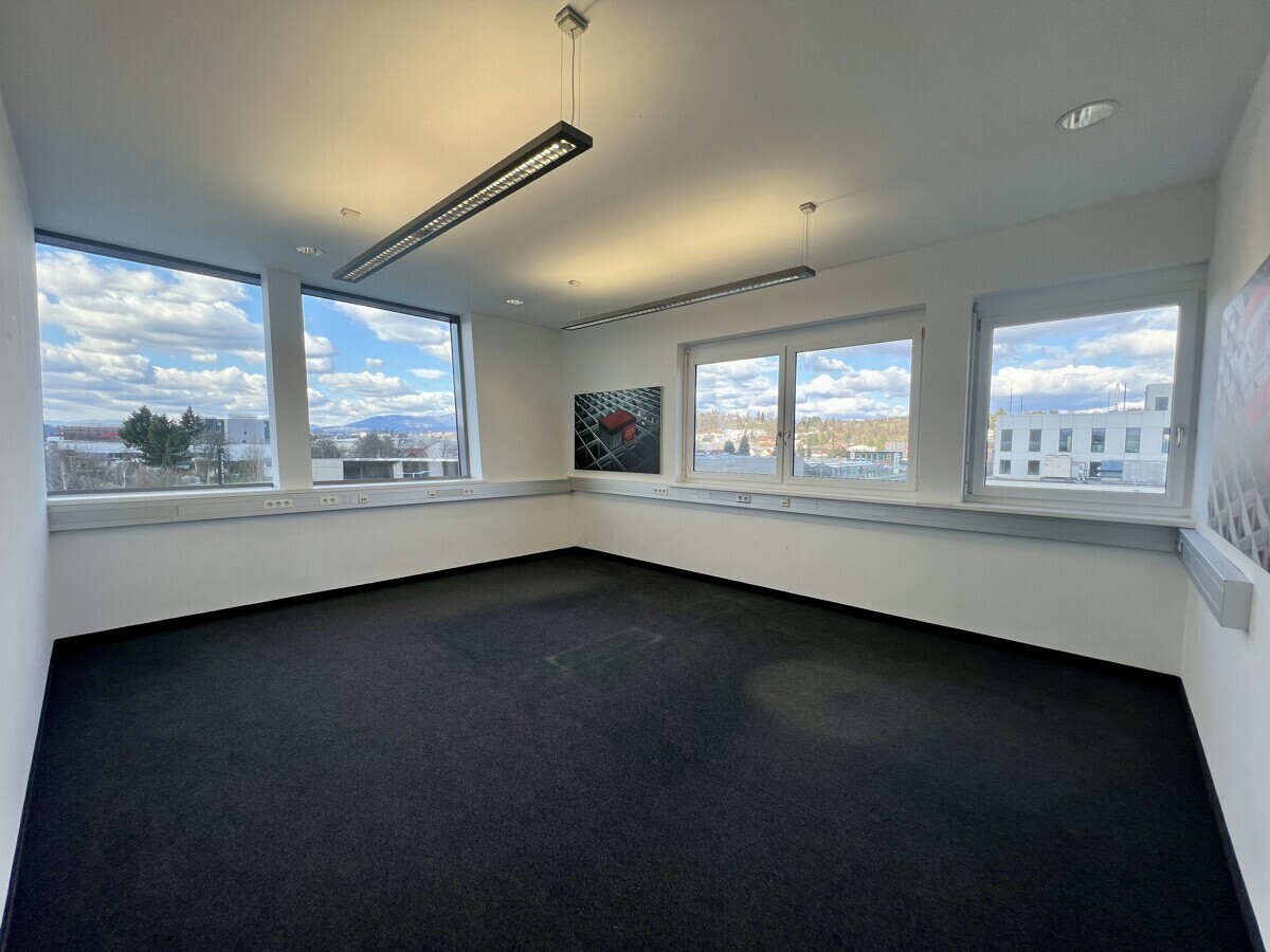 Büro 2 - leer