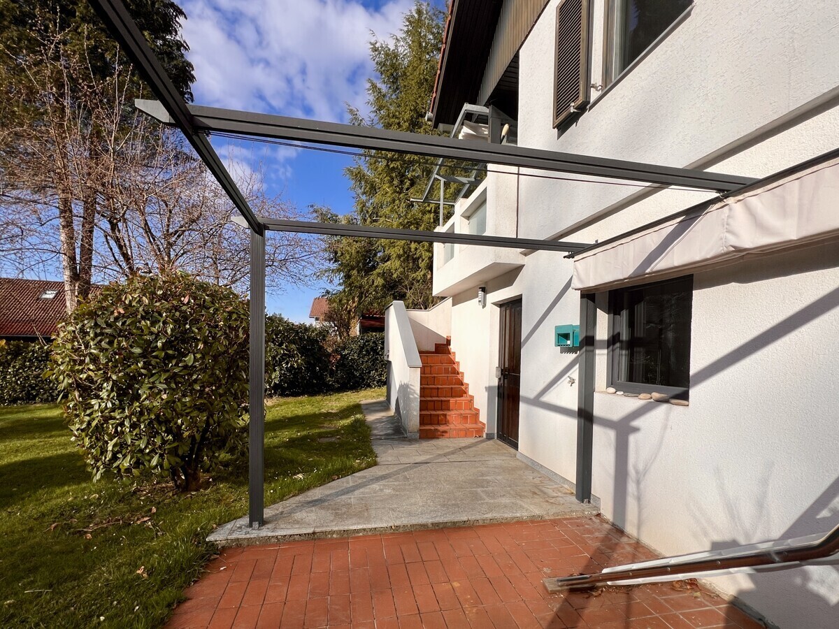 Terrasse KG