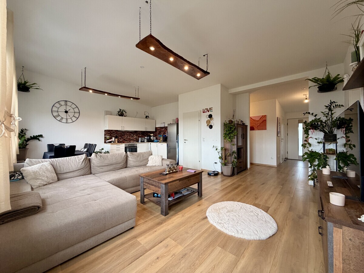 Wohn-/Esszimmer/Küche