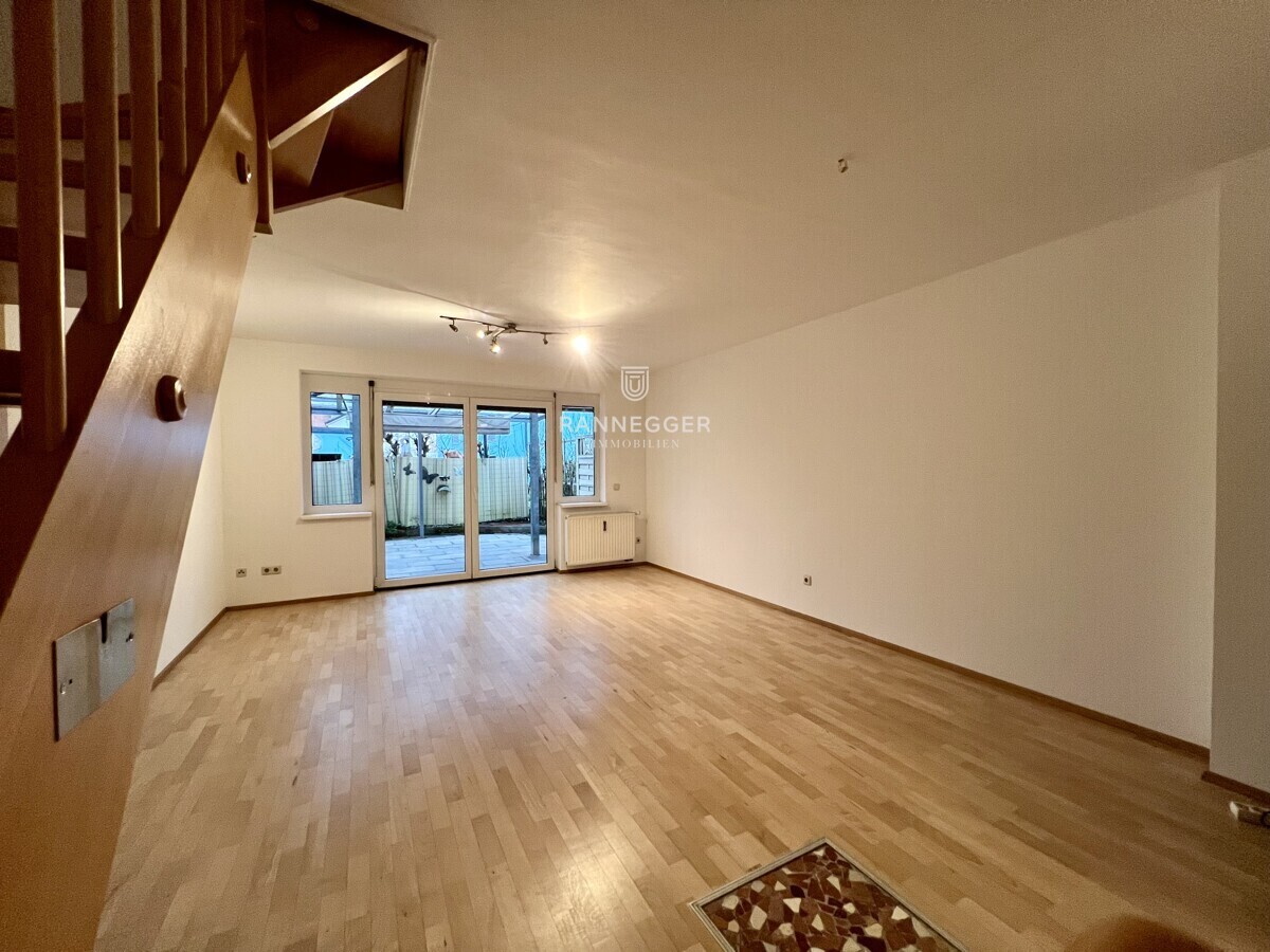 Wohn-/Esszimmer (EG)