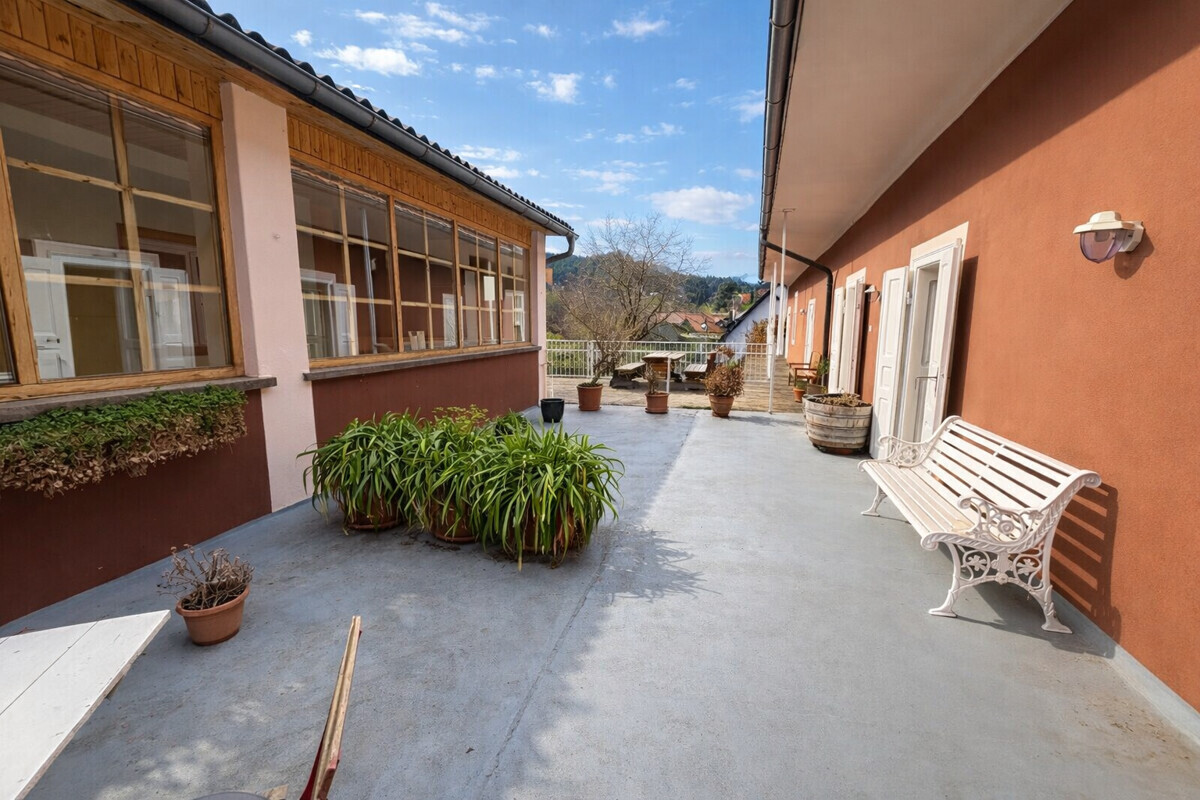 Terrasse (KI optimiert)