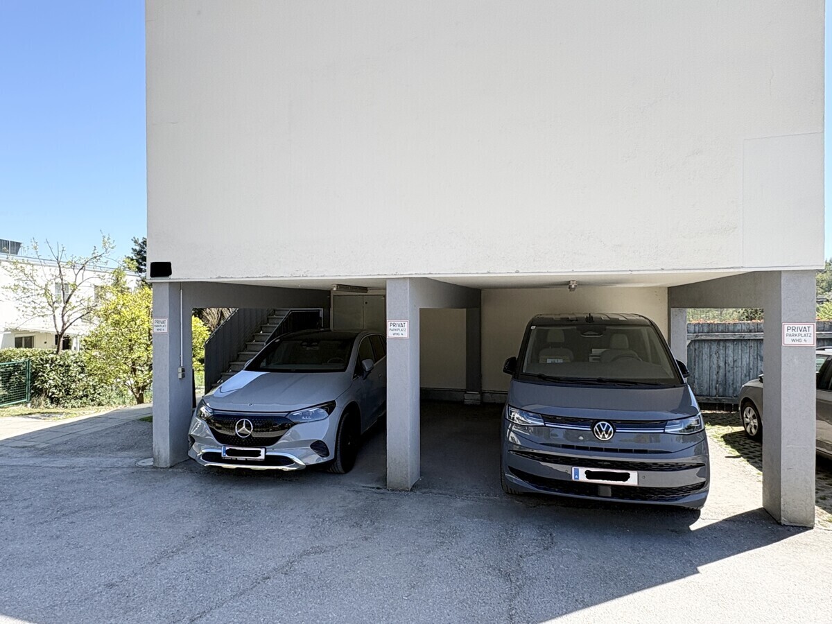 2 Carportplätze