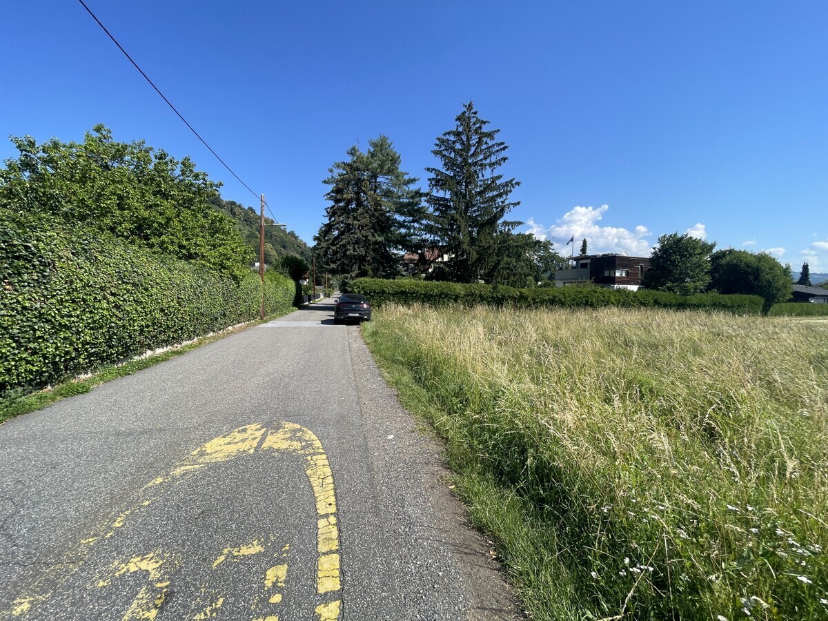 Grundstück