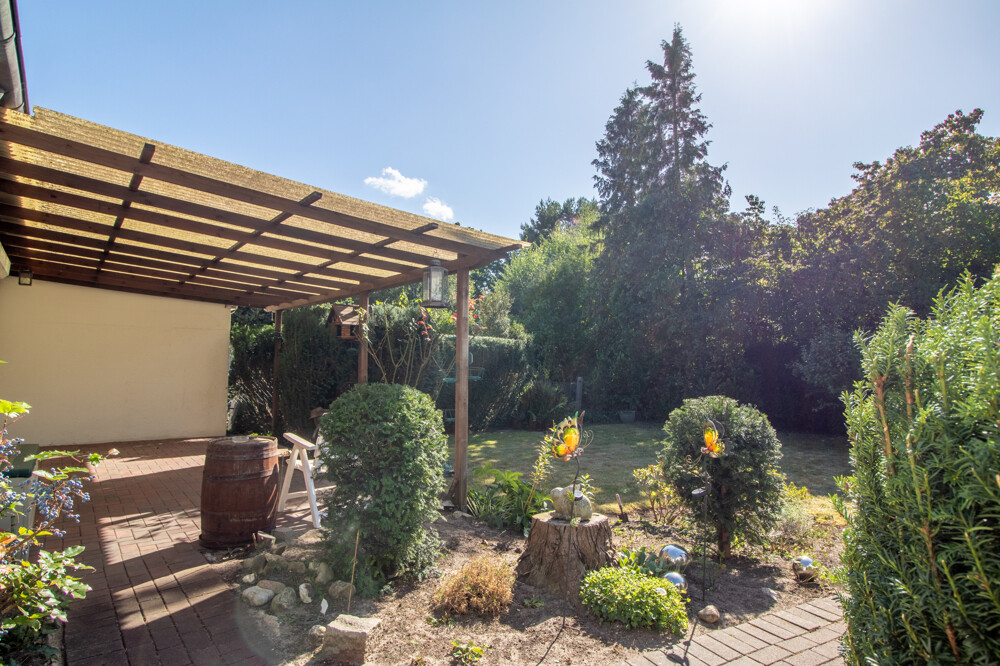 Terrasse und Garten