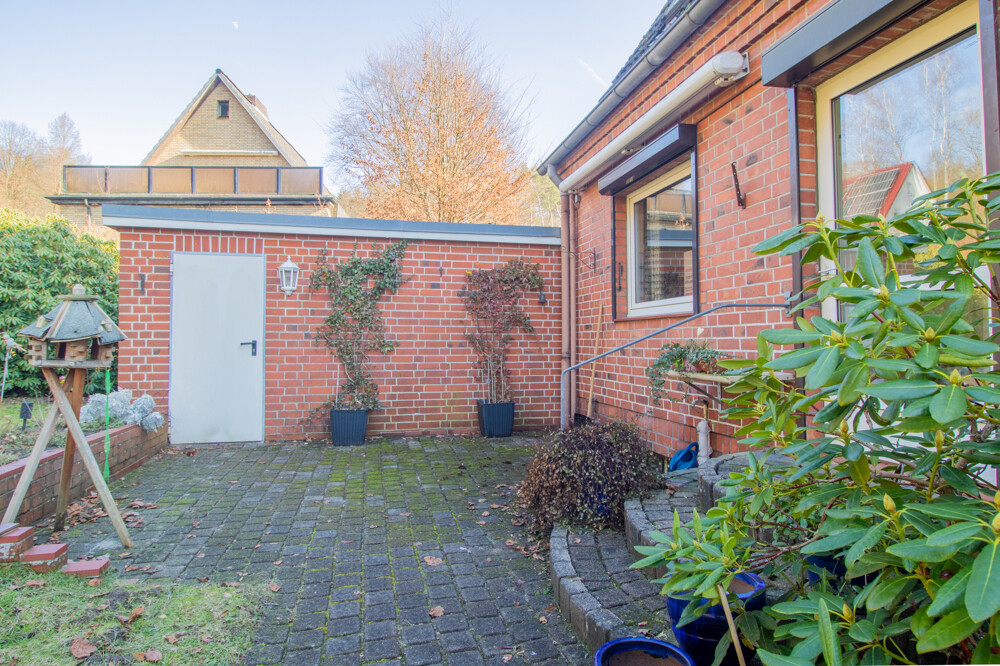 Ansicht Terrasse / Garage 