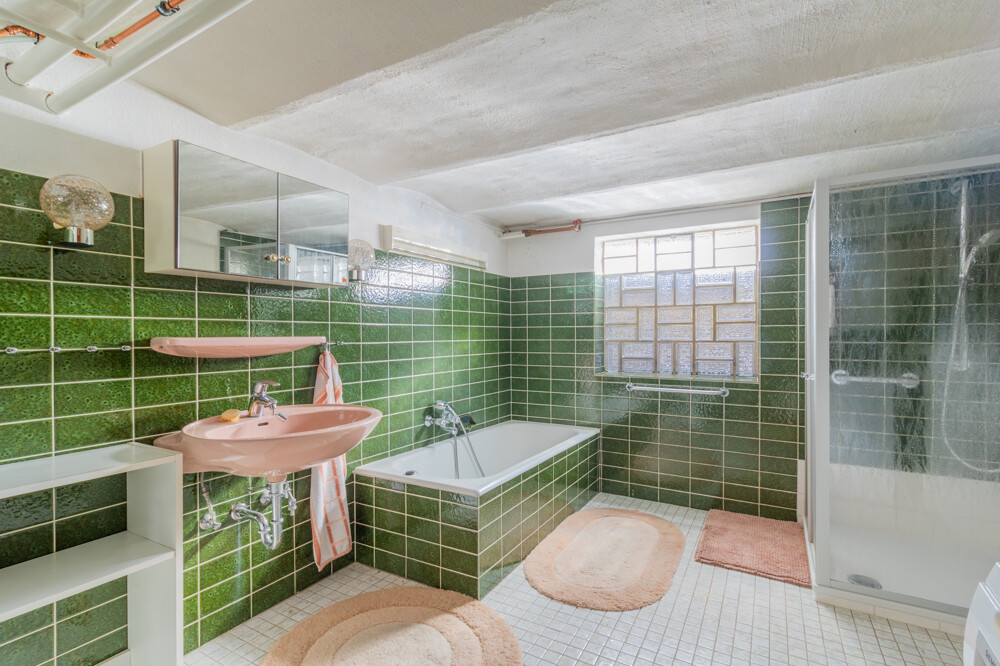 Badezimmer im Kellergeschoss