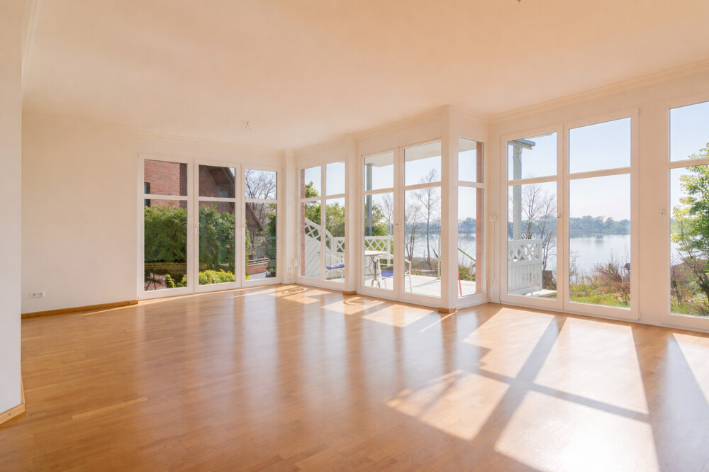 Lichtdurchfluteter Wohnbereich 