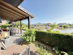 Terrasse hinten