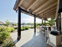Terrasse hinten
