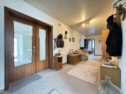 Flur Wohnung OG