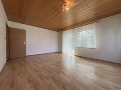 Zimmer 1 EG