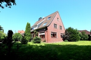 Gartenansicht seitlich