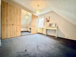 Zimmer III OG