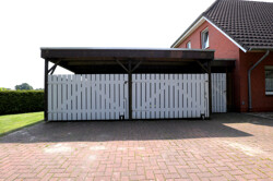 2 Carports + Fahrradschuppen