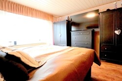 Schlafzimmer EG