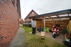 Garten Seitlich WG 1