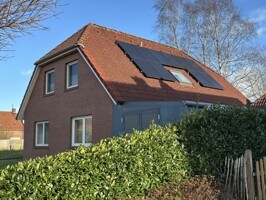 Außenansicht - PV-Anlage