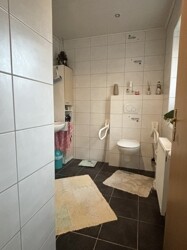 Badezimmer Erdgeschoss