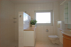 Badezimmer EG
