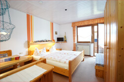 Apartment für 4 Personen,  1. OG