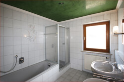 Badezimmer Wohnung 2