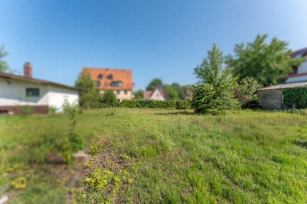 Grundstück