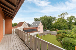 Balkon OG