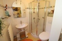 Dusche/WC EG