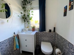 Gäste-WC EG