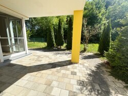 Terrasse richtung Garten