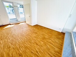 Im Dachgeschoss - Ihr Studio gen Osten
