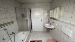 DG_Bad_02