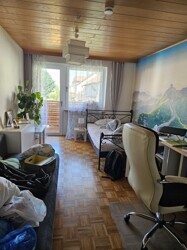 Zimmer 1 OG