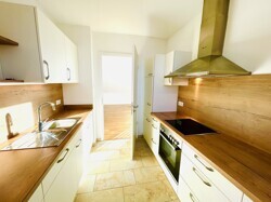 Ihre (Einbau)küche gen Wohnzimmer