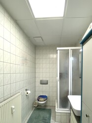 Bad WC, Dusche