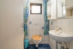 Gäste-WC EG