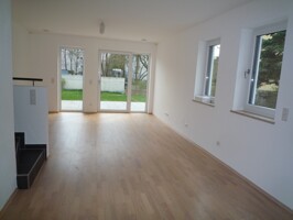 Helles Wohnzimmer