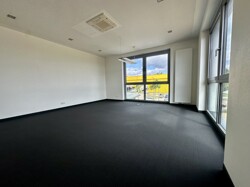 Büro 1