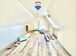 Dachgeschoss Altbau