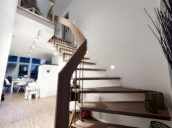 Treppen zum 1. OG