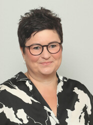 Alexandra Romahn, Ihre Immobilienmaklerin - Kopie