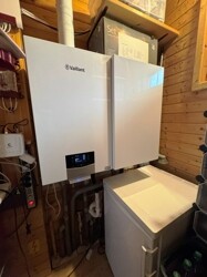 Gas-Brennwerttherme Bj. 2023