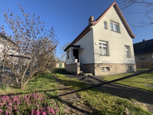 Straßenansicht