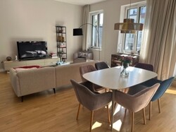 Wohn-/Esszimmer 