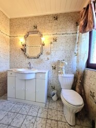 Gäste WC (2)