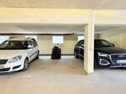 Tiefgaragenstellplatz