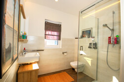 Badezimmer EG HH