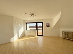 Wohn/Schlafzimmer