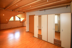 Schlafzimmer DG 