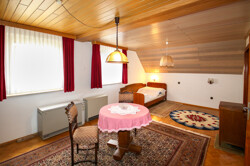Schlafzimmer OG